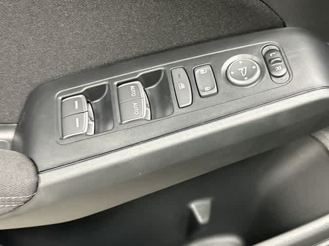 2026 Honda Civic photo 20 of 32