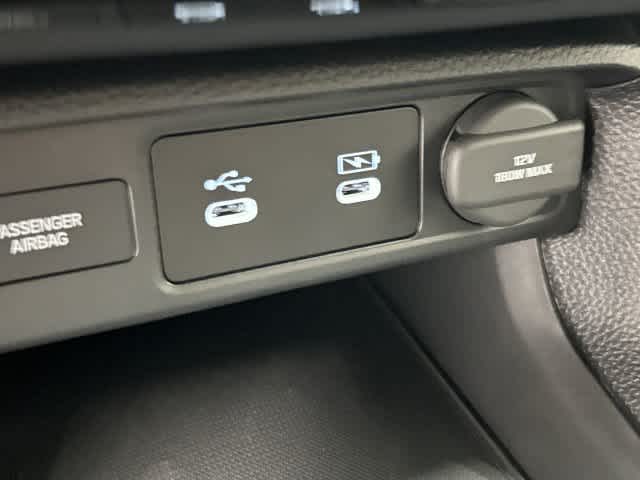 2026 Honda Civic photo 25 of 32