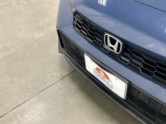 2026 Honda Civic photo 30 of 32