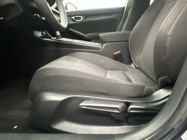 2025 Honda Civic photo 26 of 32