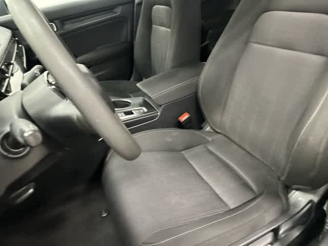2025 Honda Civic photo 10 of 32