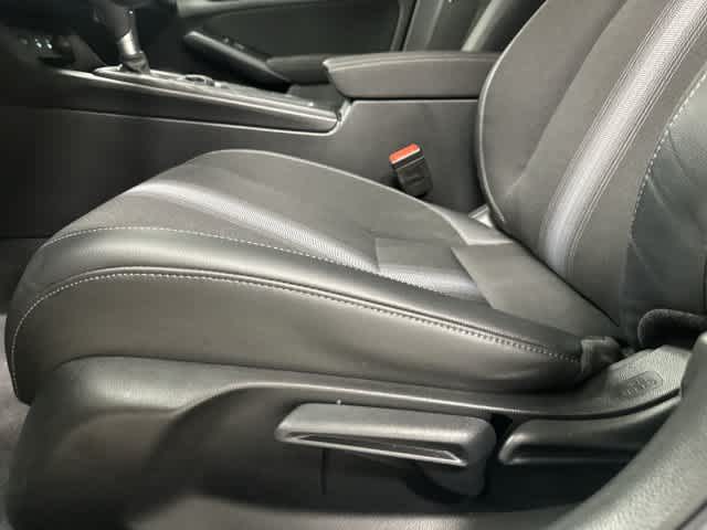 2025 Honda Civic Hybrid photo 26 of 32