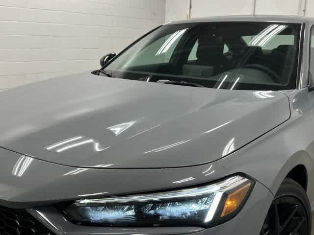 2026 Honda Civic Hybrid photo 31 of 32