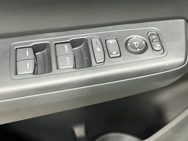 2026 Honda CR-V photo 19 of 31