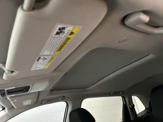 2025 Honda CR-V photo 27 of 31