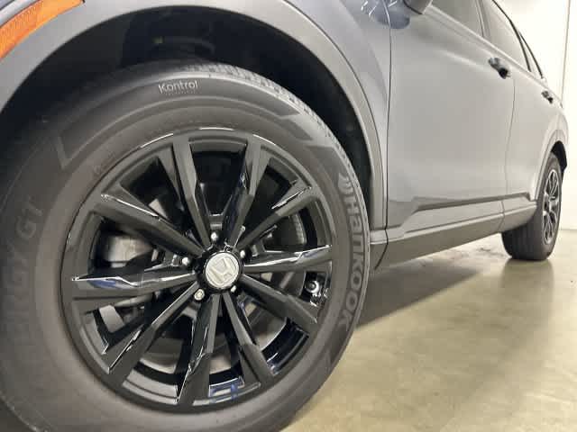 2025 Honda CR-V photo 28 of 32