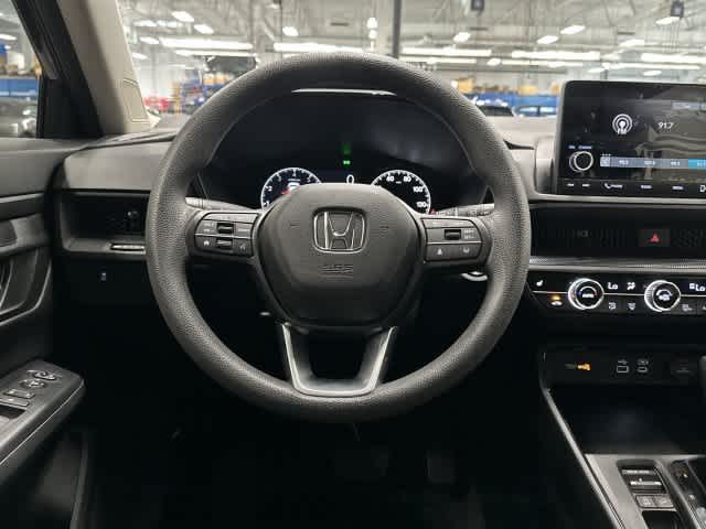 2025 Honda CR-V photo 15 of 32
