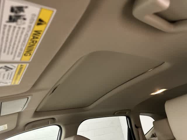 2022 Honda CR-V photo 27 of 32