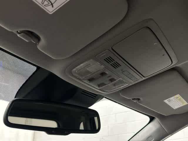 2020 Honda CR-V photo 21 of 33
