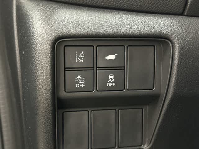 2020 Honda CR-V photo 19 of 33
