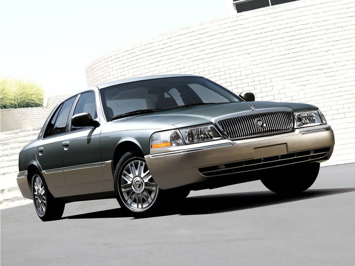 2005 Mercury Grand Marquis GS Gold Ash Clearcoat Metallic at Westside Kia