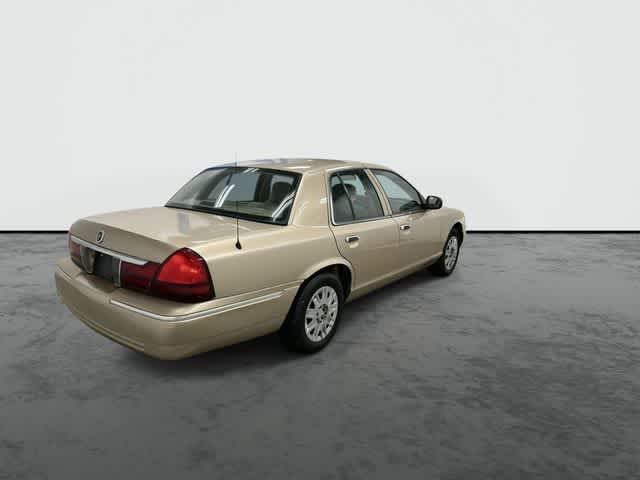 2005 Mercury Grand Marquis GS - 2