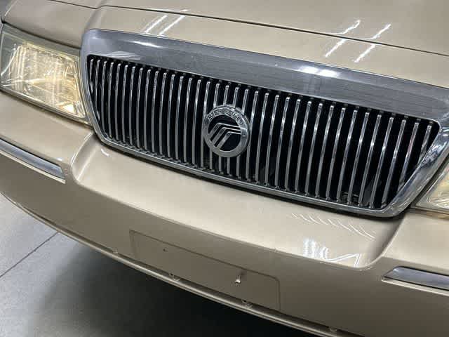2005 Mercury Grand Marquis GS Gold Ash Clearcoat Metallic at Westside Kia