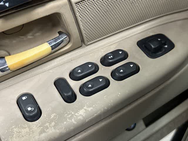 2005 Mercury Grand Marquis GS Gold Ash Clearcoat Metallic at Westside Kia