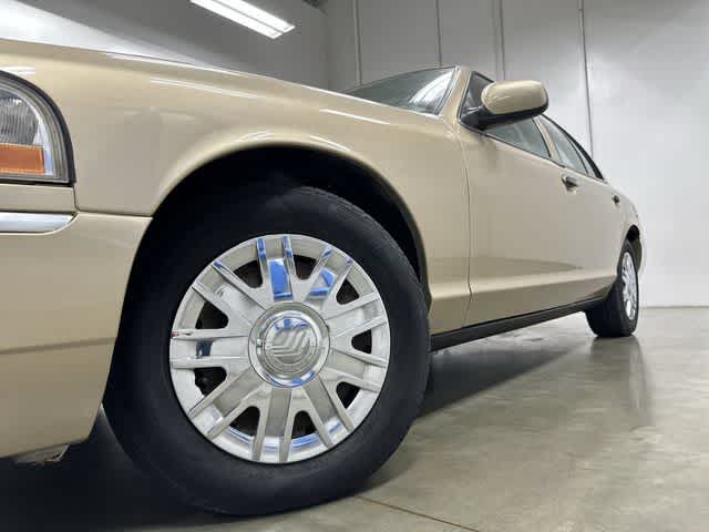 2005 Mercury Grand Marquis GS Gold Ash Clearcoat Metallic at Westside Kia