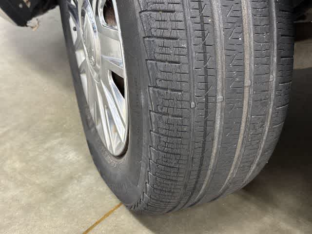 2005 Mercury Grand Marquis GS Gold Ash Clearcoat Metallic at Westside Kia