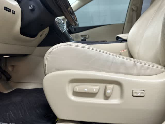 2015 Lexus RX 350 photo 26 of 32