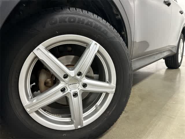 2015 Toyota RAV4 LE Magnetic Gray Metallic at Sterling McCall Lexus