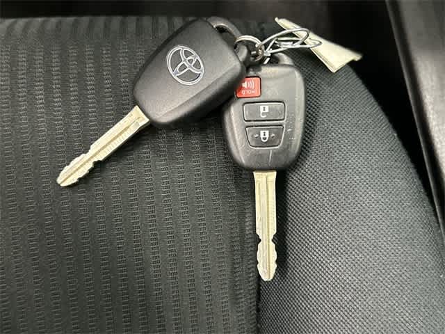 2015 Toyota RAV4 LE Magnetic Gray Metallic at Sterling McCall Lexus