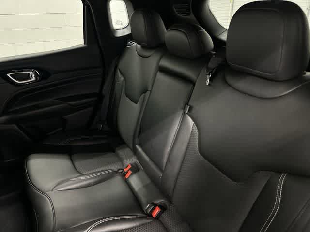 2024 Jeep Compass Latitude Sting-Gray Clearcoat at Davis Chevrolet