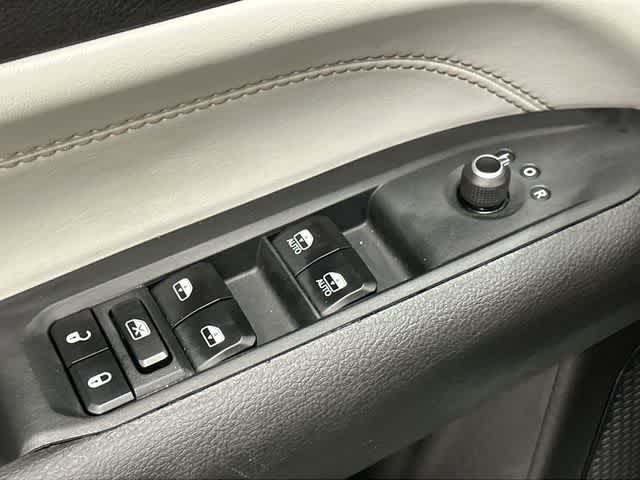 2025 Jeep Compass Limited Bright White Clearcoat at AutoNation Chrysler Jeep Dodge Ram Spring