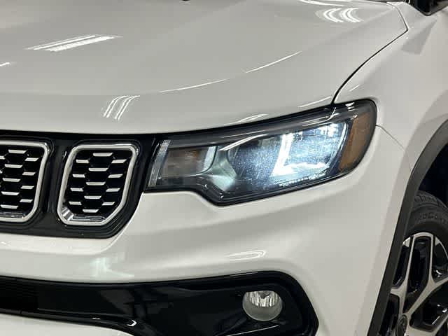 2025 Jeep Compass Limited Bright White Clearcoat at AutoNation Chrysler Jeep Dodge Ram Spring