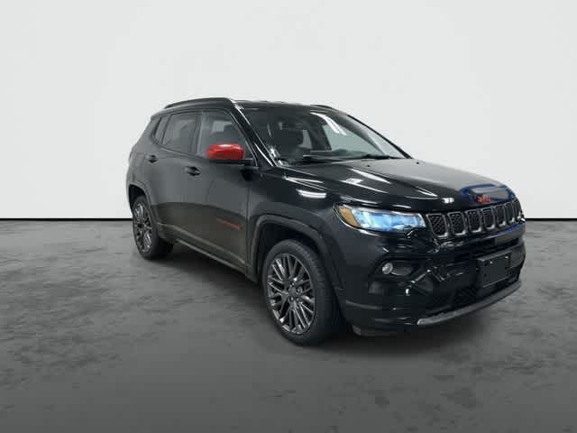 2023 Jeep Compass (RED) Edition Diamond Black Crystal Pearlcoat at AutoNation Chevrolet Gulf Fwy
