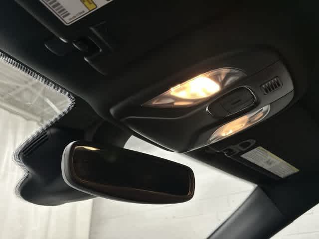 2023 Jeep Compass photo 21 of 32