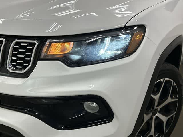 2025 Jeep Compass Limited Bright White Clearcoat at Mercedes-Benz of Houston North