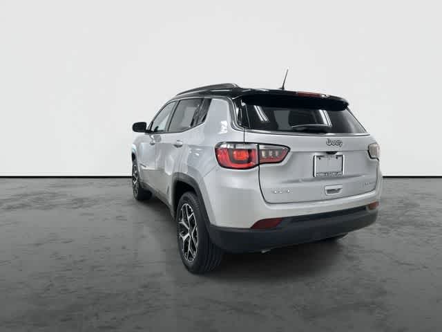 2025 Jeep Compass Limited Silver Zynith Metallic Clearcoat at AutoNation Chrysler Jeep Dodge Ram Spring