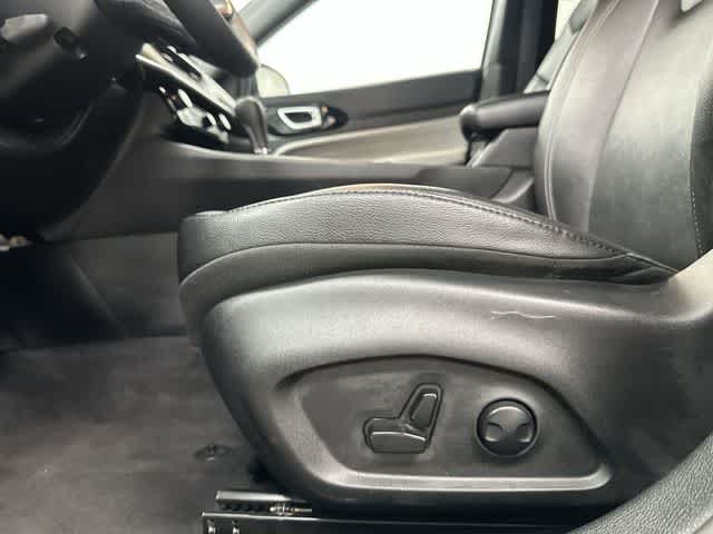 2025 Jeep Compass Limited Silver Zynith Metallic Clearcoat at AutoNation Chrysler Jeep Dodge Ram Spring