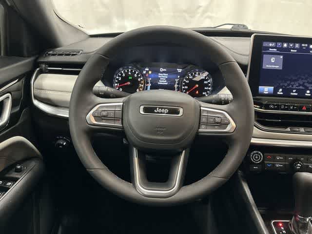 2025 Jeep Compass Limited Silver Zynith Metallic Clearcoat at AutoNation Chrysler Jeep Dodge Ram Spring