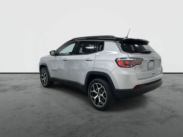 2025 Jeep Compass Limited Silver Zynith Metallic Clearcoat at AutoNation Chrysler Jeep Dodge Ram Spring