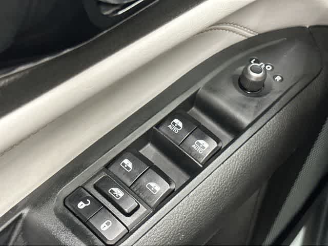2025 Jeep Compass Limited Silver Zynith Metallic Clearcoat at AutoNation Chrysler Jeep Dodge Ram Spring