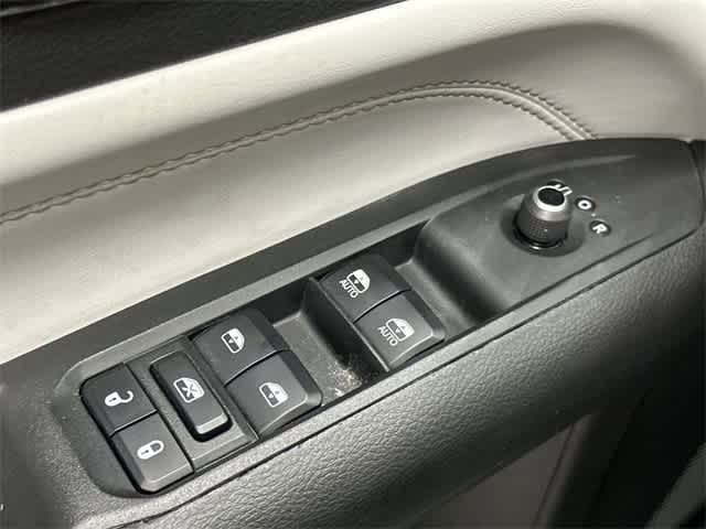 2024 Jeep Compass Limited Black at AutoNation Chevrolet Gulf Fwy