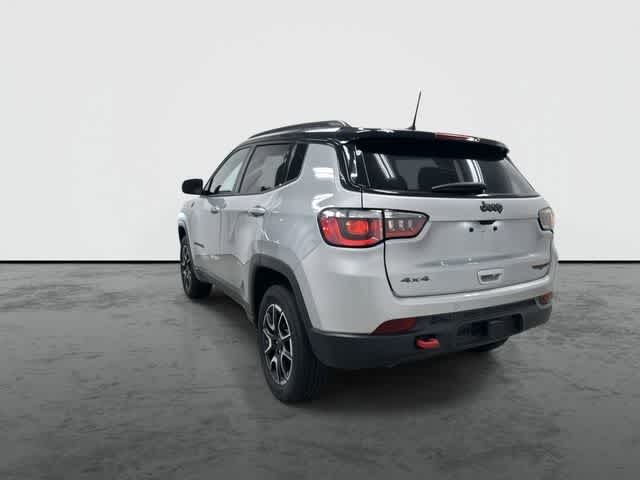 2025 Jeep Compass Trailhawk - 1