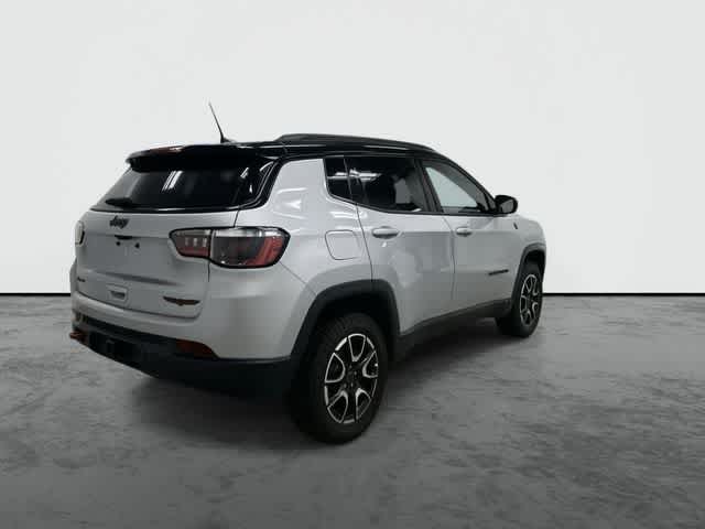 2025 Jeep Compass Trailhawk - 2