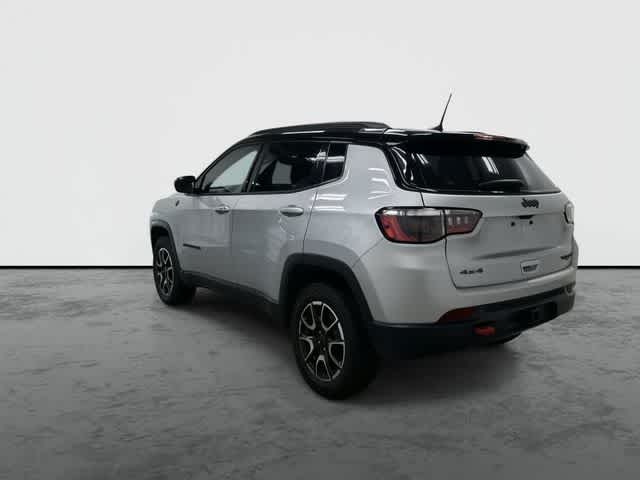 2025 Jeep Compass Trailhawk - 1