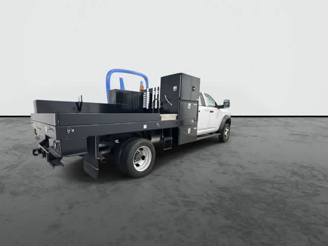 2024 Ram 5500 Chassis Cab Tradesman - 3