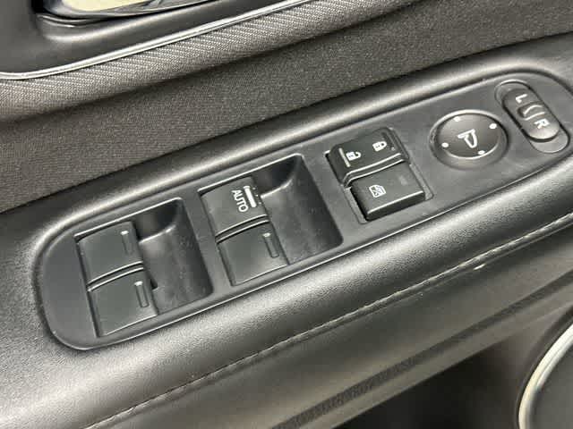 2022 Honda HR-V EX Platinum White Pearl at AutoNation USA Houston