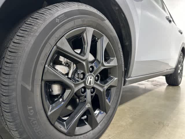 2024 Honda HR-V photo 28 of 32