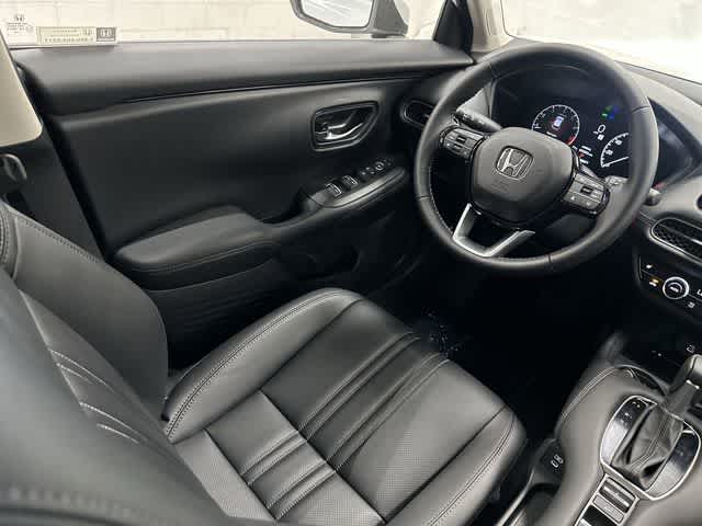 2027 Honda HR-V EX-L - 11