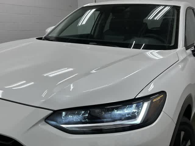 2027 Honda HR-V photo 31 of 32