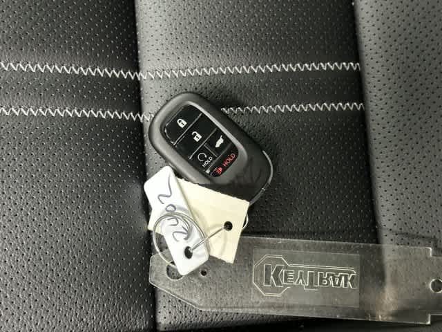 2027 Honda HR-V photo 32 of 32