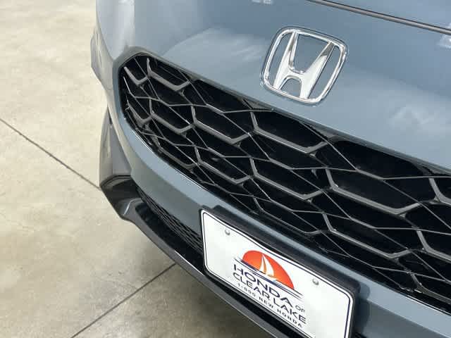 2027 Honda HR-V photo 30 of 32