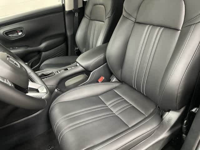 2027 Honda HR-V photo 10 of 32