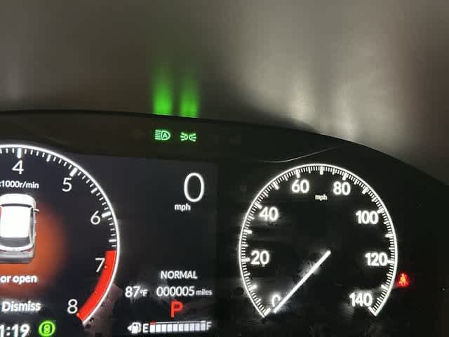 2027 Honda HR-V photo 16 of 32