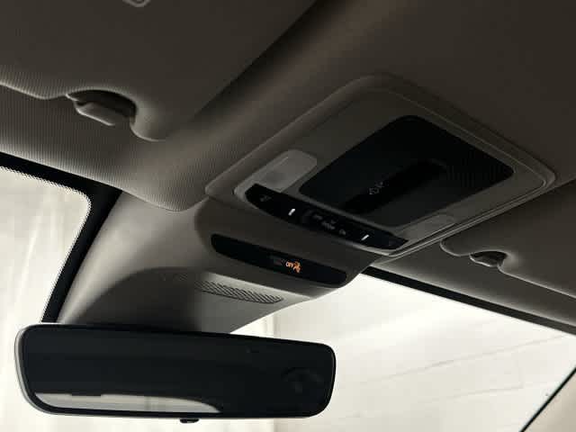 2027 Honda HR-V photo 21 of 32