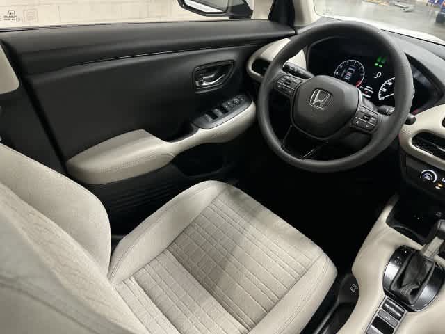 2027 Honda HR-V LX Platinum White Pearl at Team Honda