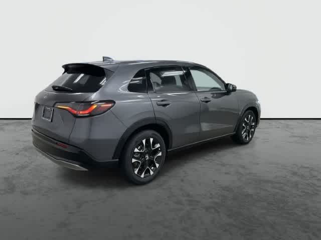 2027 Honda HR-V photo 4 of 32